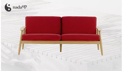 Dreisitzer Sofa Demure aus medizinischem Schaumstoff Dreisitzer Sofa Demure aus medizinischem Schaumstoff