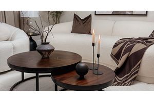 Couchtisch im Wohnzimmer – Wie passt man ihn an den Rest der Einrichtung an?